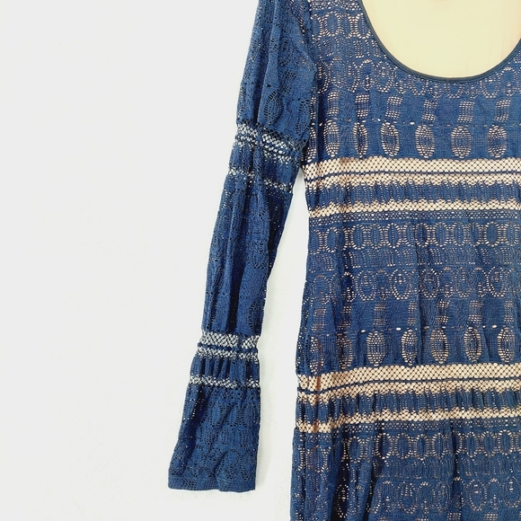 BCBG MaxAzria Dark Blue Lace Long Sleeve Scoop Neck Midi Dress - Picture 3 of 13
